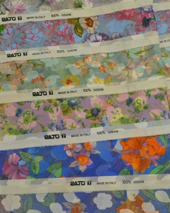 Хлопковые ткани с цветочным принтом